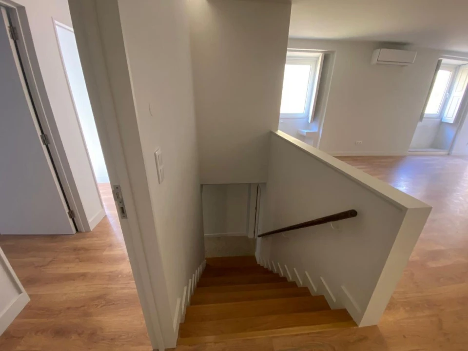 Apartamento T4 para Arrendamento em Aldoar, Foz do Douro e Nevogilde Foto 10