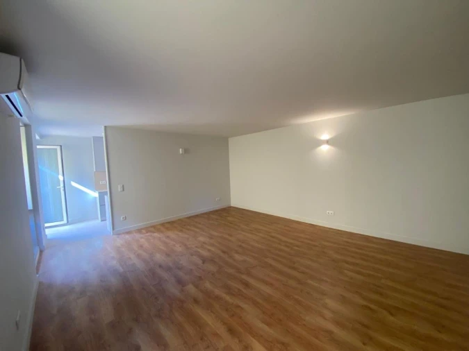 Apartamento T4 para Arrendamento em Aldoar, Foz do Douro e Nevogilde Foto 6