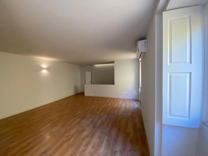 Apartamento T4 para Arrendamento em Aldoar, Foz do Douro e Nevogilde Foto 7