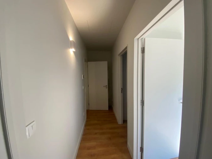 Apartamento T4 para Arrendamento em Aldoar, Foz do Douro e Nevogilde Foto 11