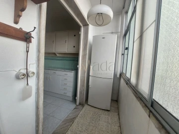 Apartamento T2 para Venda em Oeiras e São Julião da Barra, Paço de Arcos e Caxias