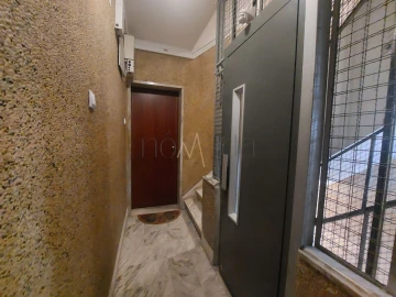Apartamento T2 para Venda em Oeiras e São Julião da Barra, Paço de Arcos e Caxias