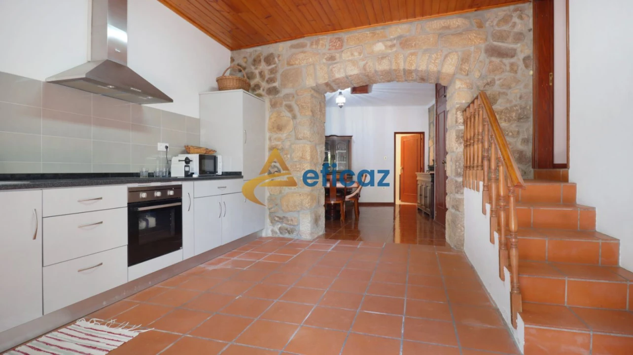 Quinta T3 para Venda em Penhalonga e Paços de Gaiolo Foto 4