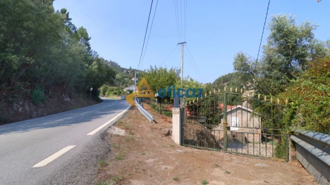 Quinta T3 para Venda em Penhalonga e Paços de Gaiolo