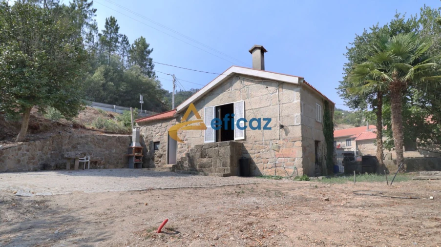 Quinta T3 para Venda em Penhalonga e Paços de Gaiolo Foto 2