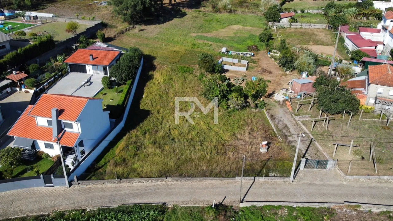 Terreno para Venda em Recarei Foto 1