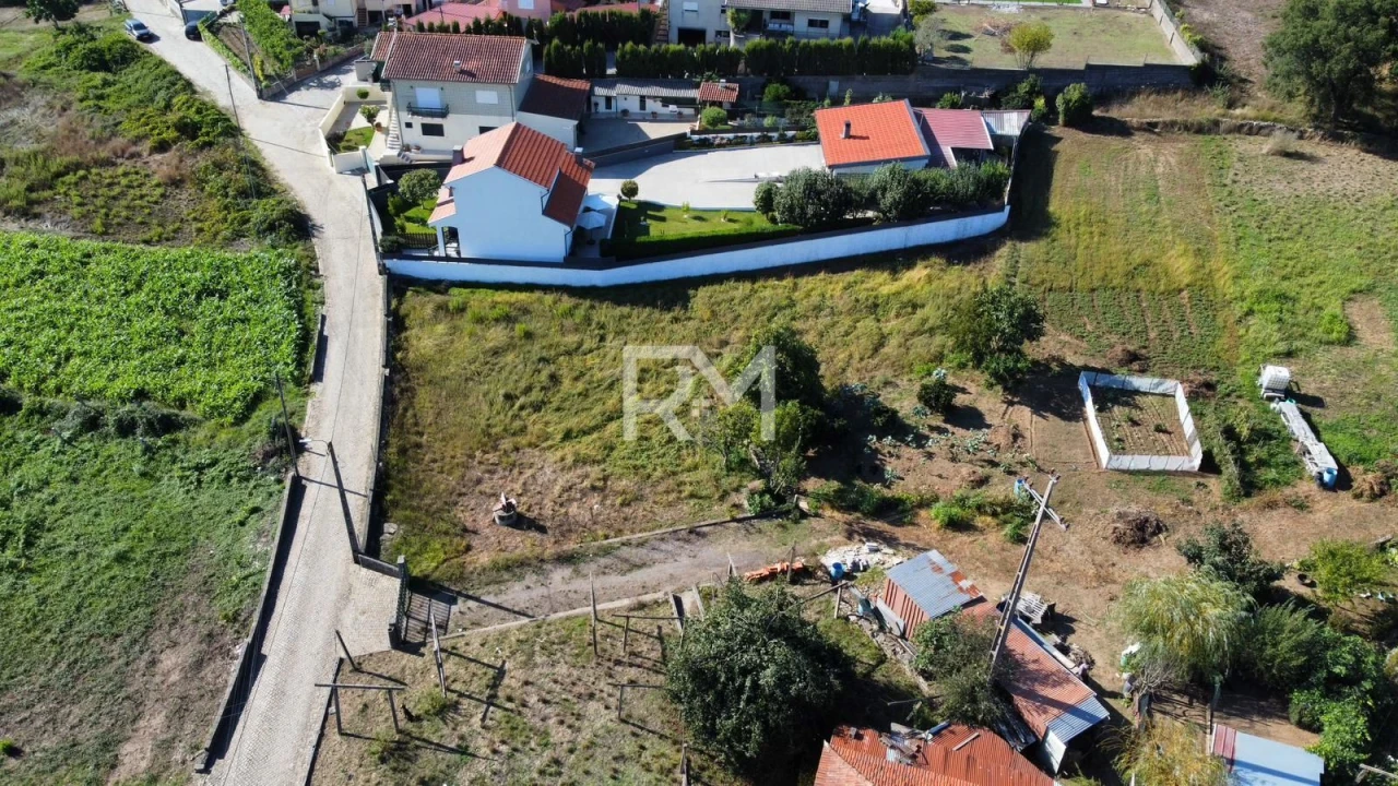 Terreno para Venda em Recarei Foto 2