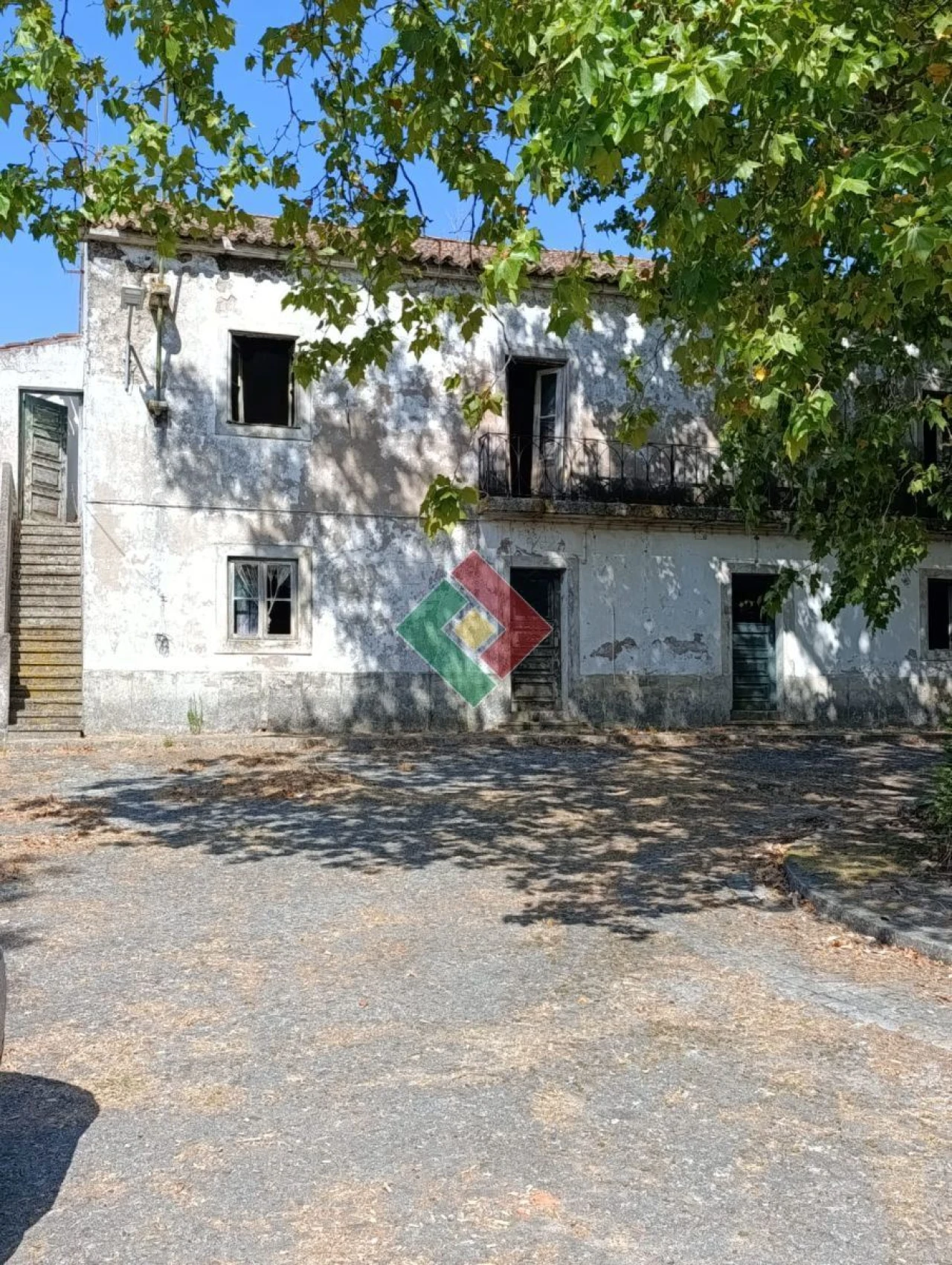 Moradia T12 para Venda em Santa Maria de Marvão Foto 2