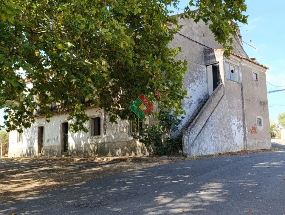Moradia T12 para Venda em Santa Maria de Marvão Foto 5