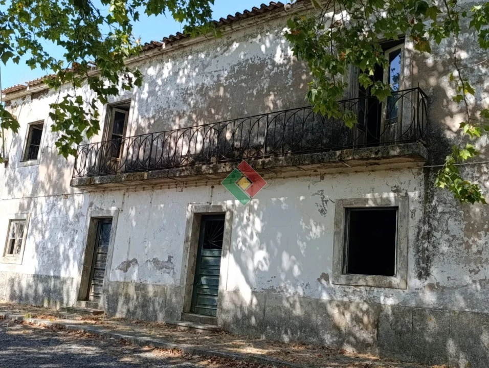 Moradia T12 para Venda em Santa Maria de Marvão Foto 8
