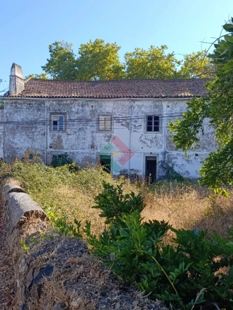 Moradia T12 para Venda em Santa Maria de Marvão