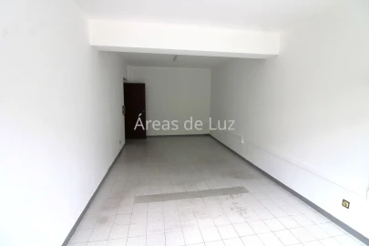 Escritório para Arrendamento em Leiria, Pousos, Barreira e Cortes