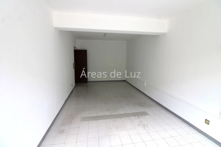 Escritório para Arrendamento em Leiria, Pousos, Barreira e Cortes Foto 3