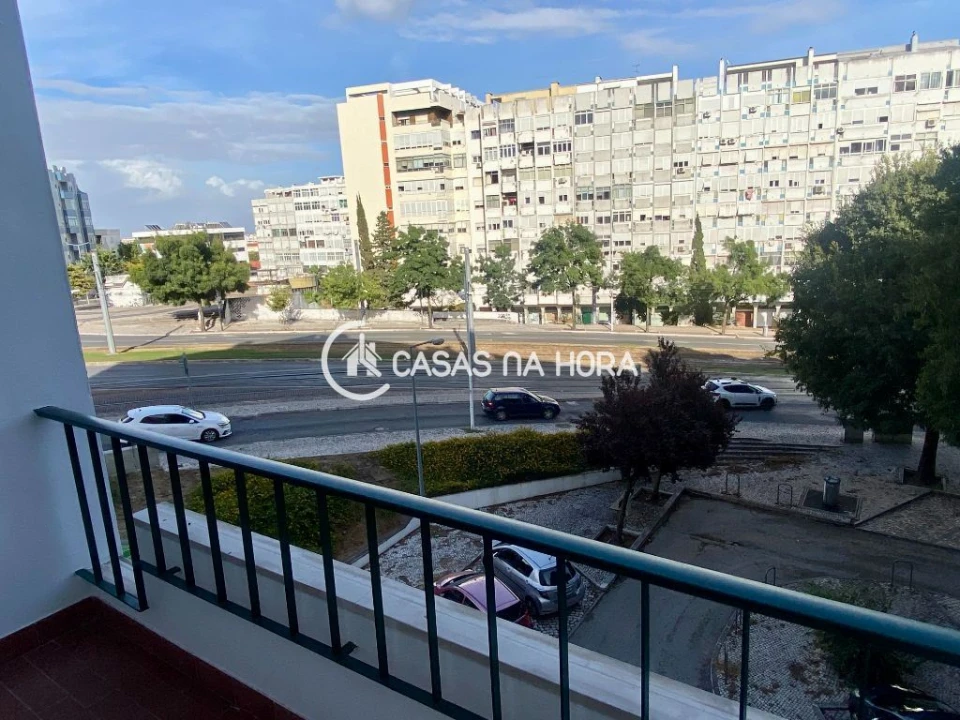 Apartamento T1 para Arrendamento em Almada, Cova da Piedade, Pragal e Cacilhas Foto 15