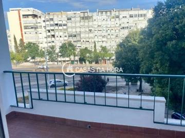 Apartamento T1 para Arrendamento em Almada, Cova da Piedade, Pragal e Cacilhas