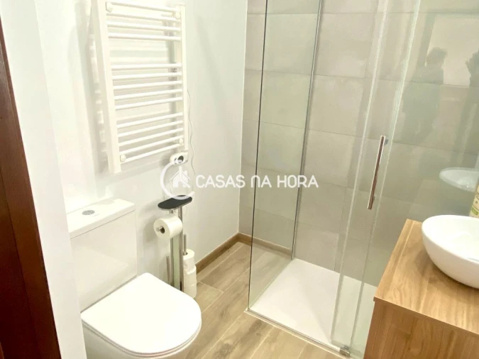 Apartamento T1 para Arrendamento em Almada, Cova da Piedade, Pragal e Cacilhas Foto 12