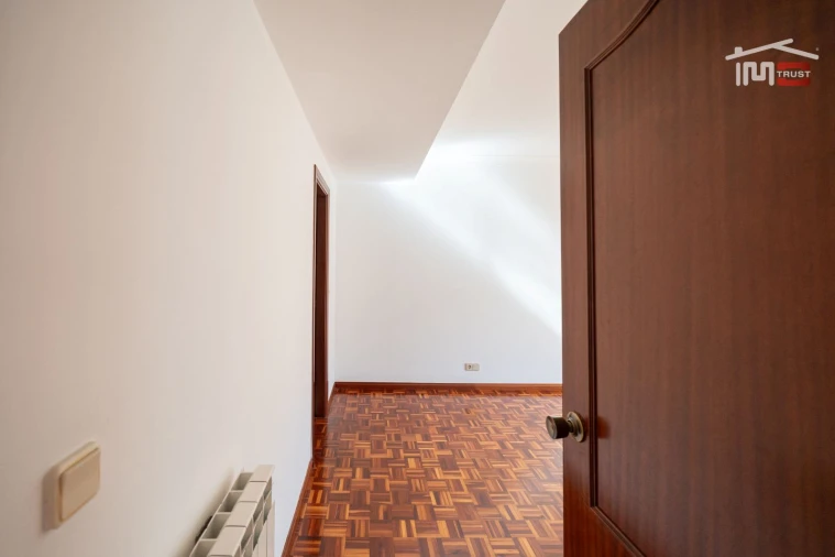 Apartamento T3 para Arrendamento em Fatima Foto 6