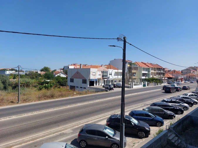 Apartamento T3 para Arrendamento em Seixal, Arrentela e Aldeia de Paio Pires Foto 3