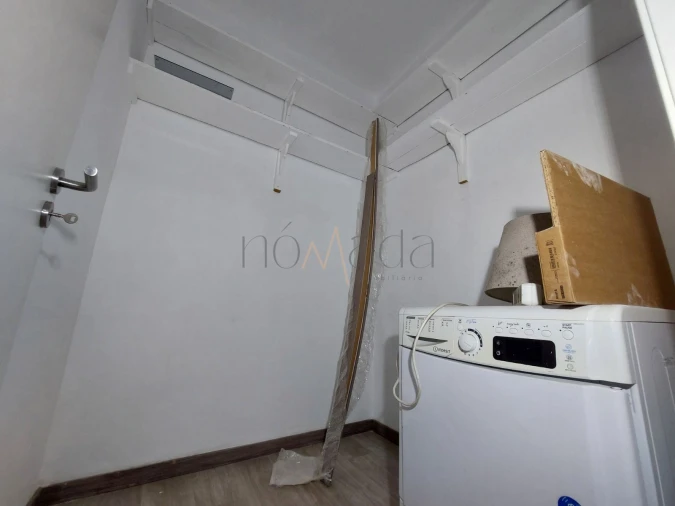 Apartamento T3 para Arrendamento em Seixal, Arrentela e Aldeia de Paio Pires Foto 14