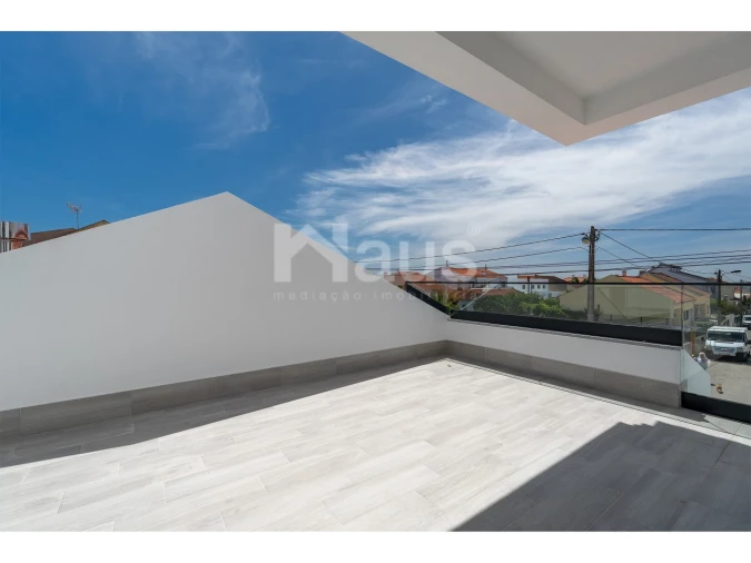 Moradia T5 para Venda em Atalaia e Alto Estanqueiro-Jardia Foto 28