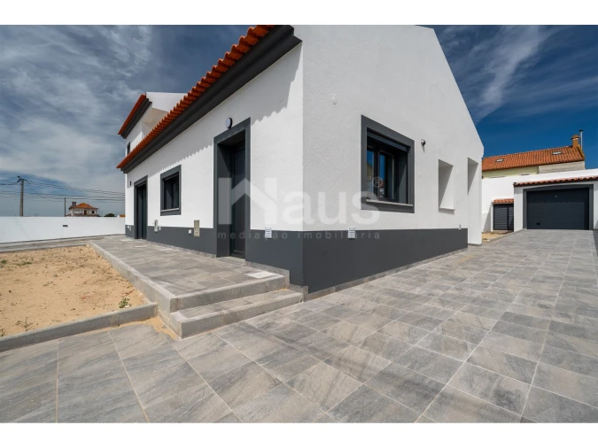 Moradia T5 para Venda em Atalaia e Alto Estanqueiro-Jardia Foto 32