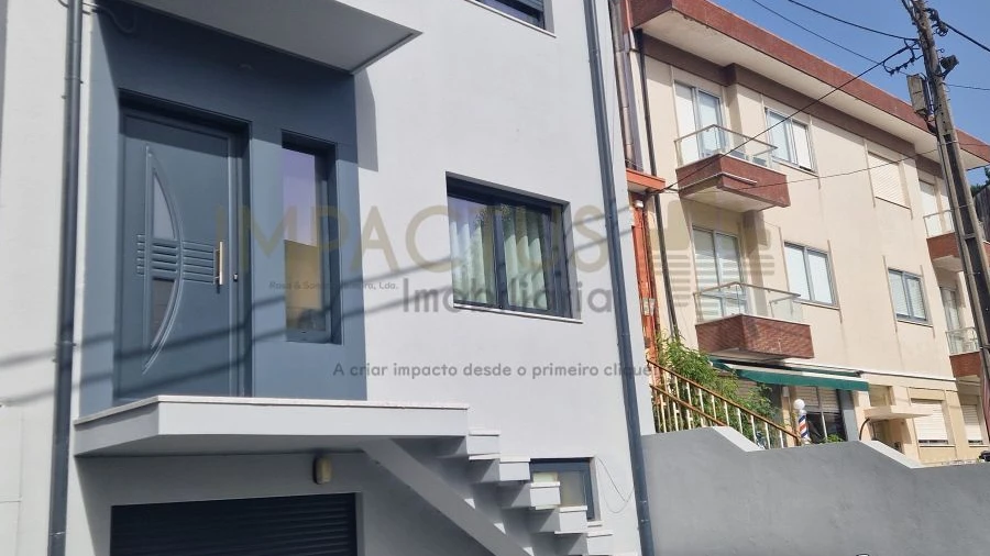 Moradia T3 para Venda em Aguas Santas