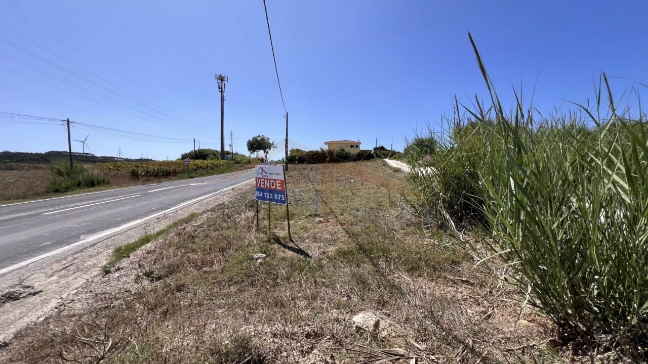 Terreno para Venda em Olho Marinho Foto 2
