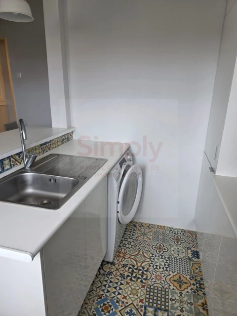 Apartamento T1 para Venda em Ajuda