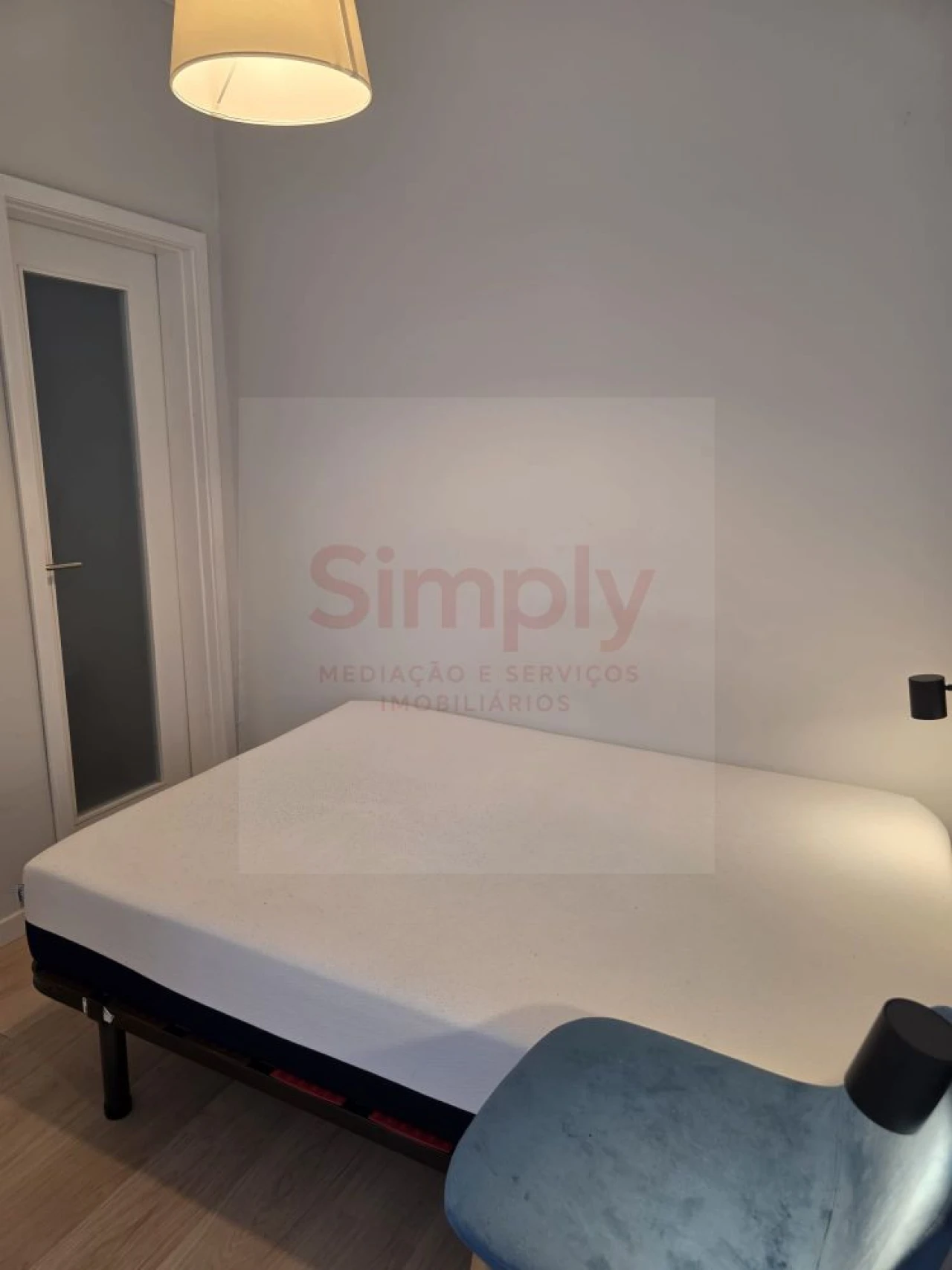 Apartamento T1 para Venda em Ajuda Foto 9