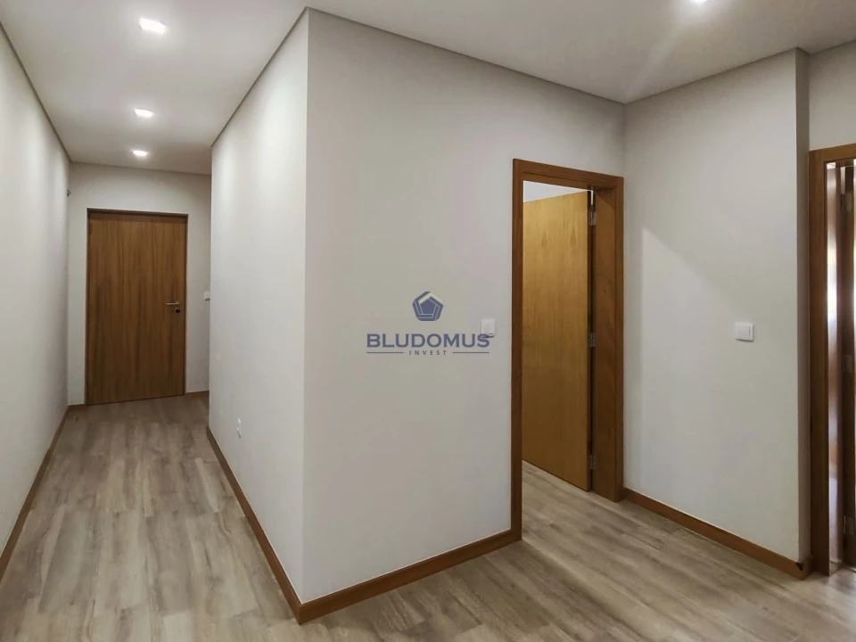Apartamento T2 para Venda em Beduído e Veiros Foto 5