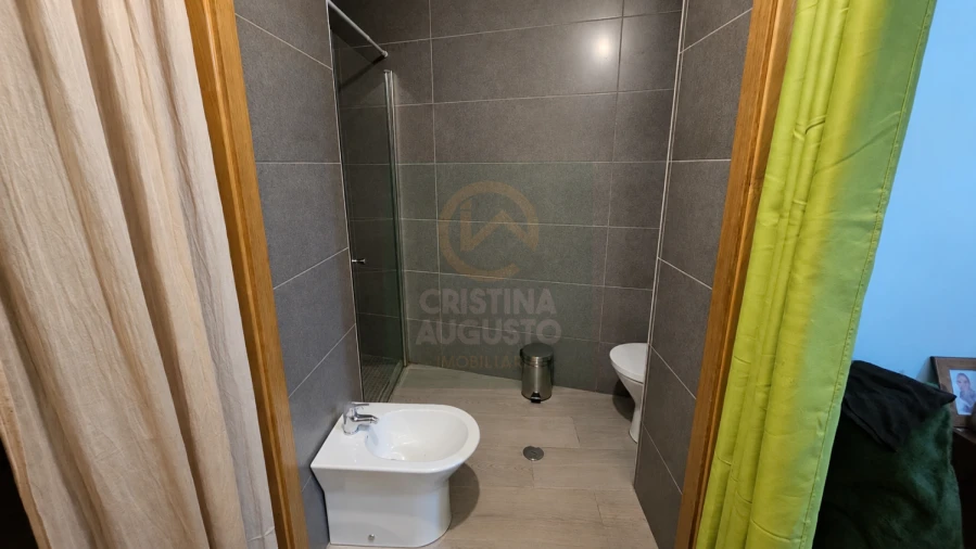 Moradia T4 para Venda em Idanha-A-Nova e Alcafozes Foto 10