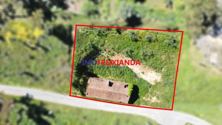 Moradia T2 para Venda em Freixianda, Ribeira do Fárrio e Formigais Foto 9