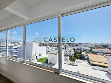 Apartamento T3 para Venda em Quelfes
