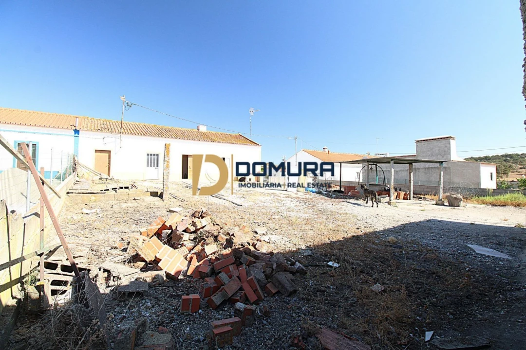 Loja para Venda em Redondo Foto 17