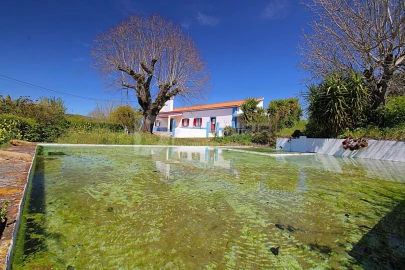 Quinta T3 para Venda em Terrugem e Vila Boim