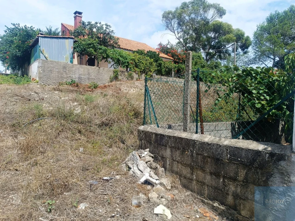 Terreno para Venda em Porto Salvo Foto 23