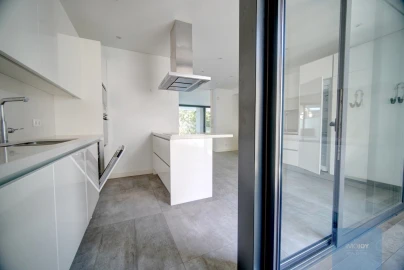 Apartamento T3 para Arrendamento em Cascais e Estoril