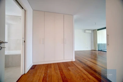 Apartamento T3 para Arrendamento em Cascais e Estoril