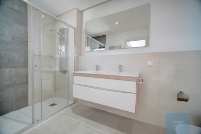 Apartamento T3 para Arrendamento em Cascais e Estoril