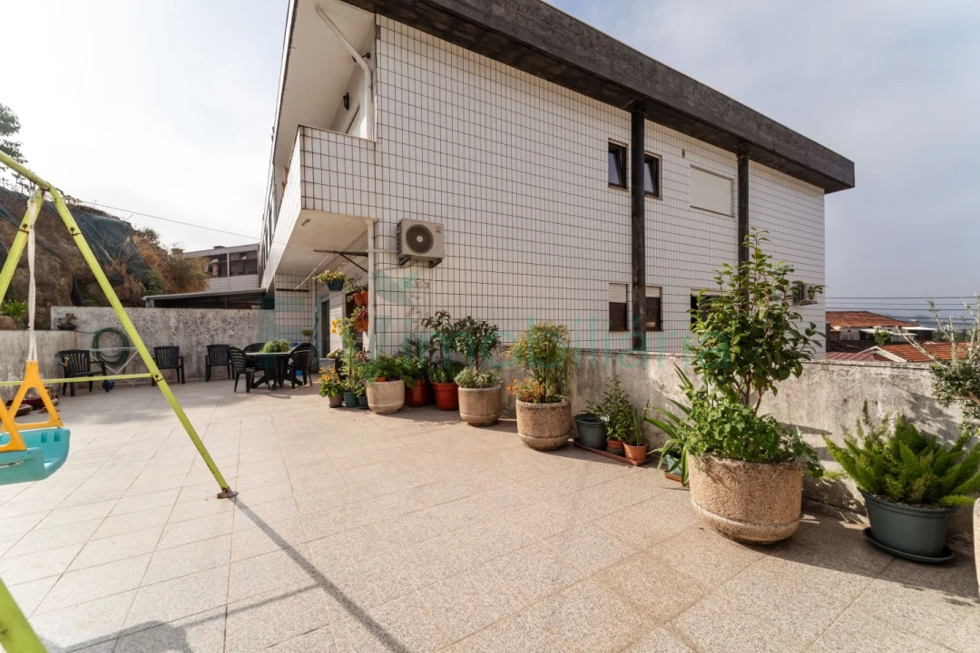 Apartamento T3 para Venda em Moreira de Conegos Foto 26