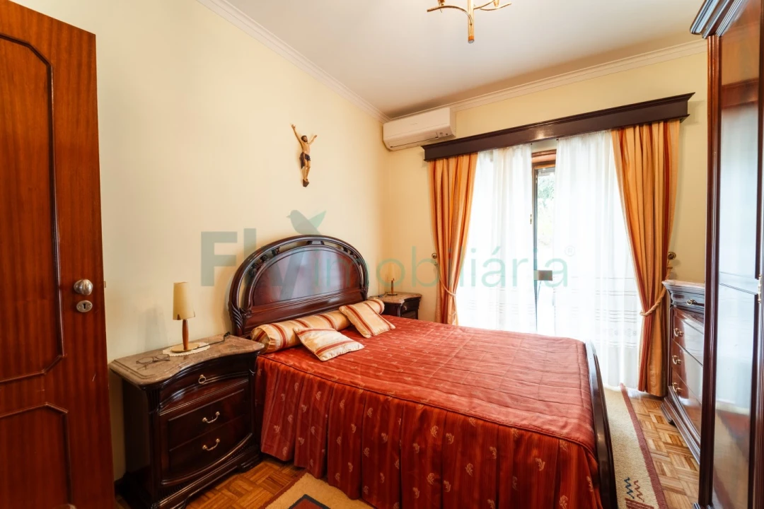 Apartamento T3 para Venda em Moreira de Conegos Foto 33
