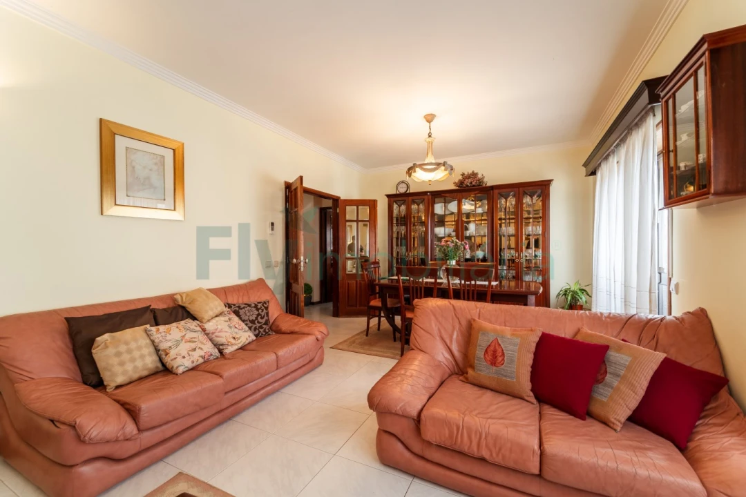 Apartamento T3 para Venda em Moreira de Conegos Foto 42