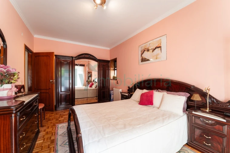 Apartamento T3 para Venda em Moreira de Conegos Foto 21