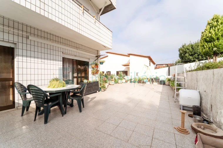 Apartamento T3 para Venda em Moreira de Conegos Foto 22