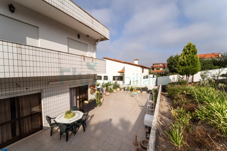 Apartamento T3 para Venda em Moreira de Conegos Foto 31
