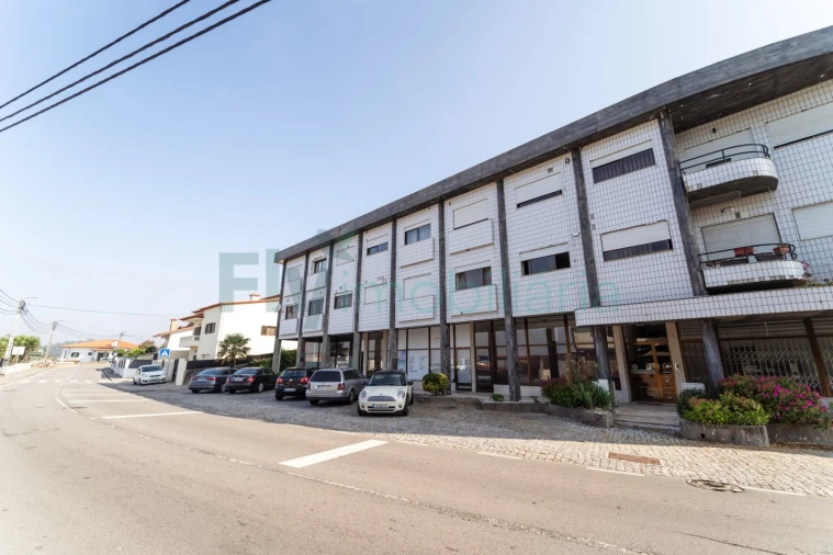 Apartamento T3 para Venda em Moreira de Conegos Foto 41
