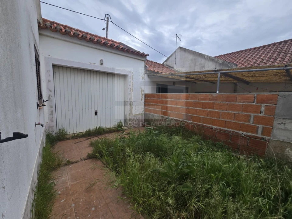 Moradia T4 para Venda em São Salvador e Santa Maria Foto 14