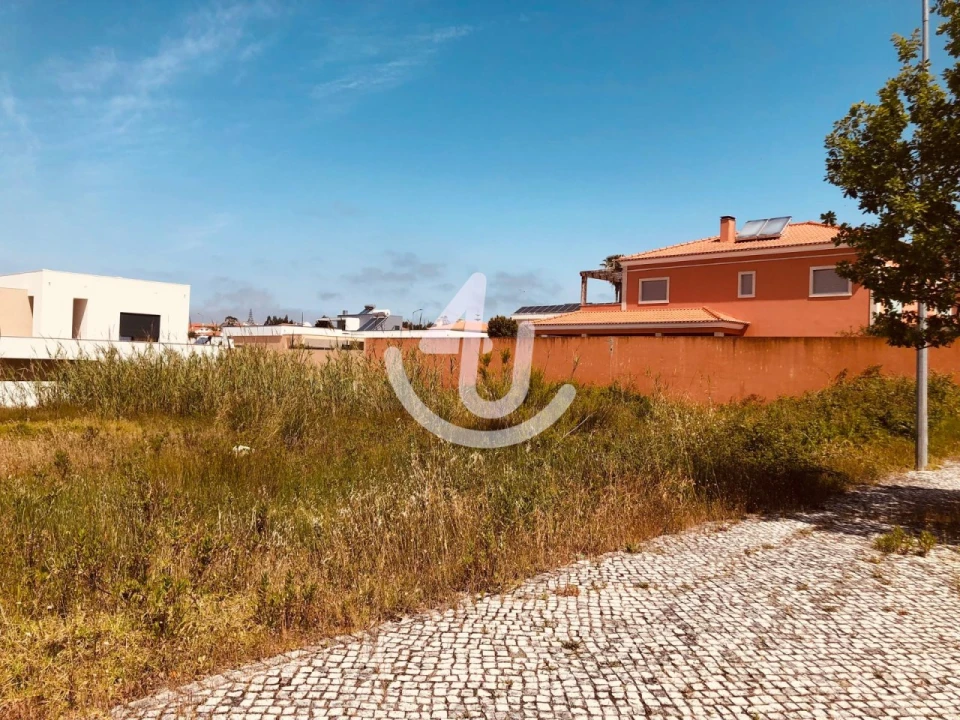 Terreno para Venda em Caldas da Rainha - Santo Onofre e Serra do Bouro Foto 1