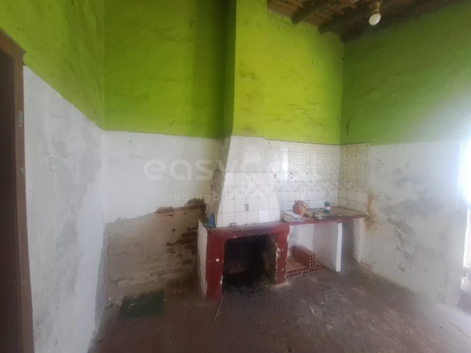 Moradia T1 para Venda em Figueira dos Cavaleiros Foto 12