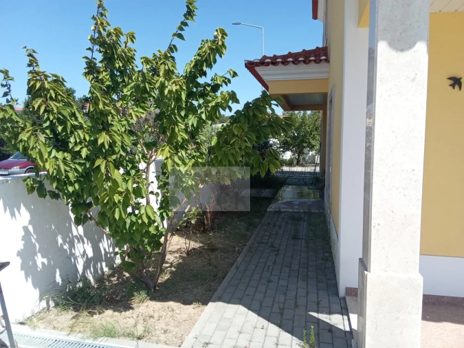 Moradia T4 para Venda em Nossa Senhora do Pópulo, Coto e São Gregório Foto 7